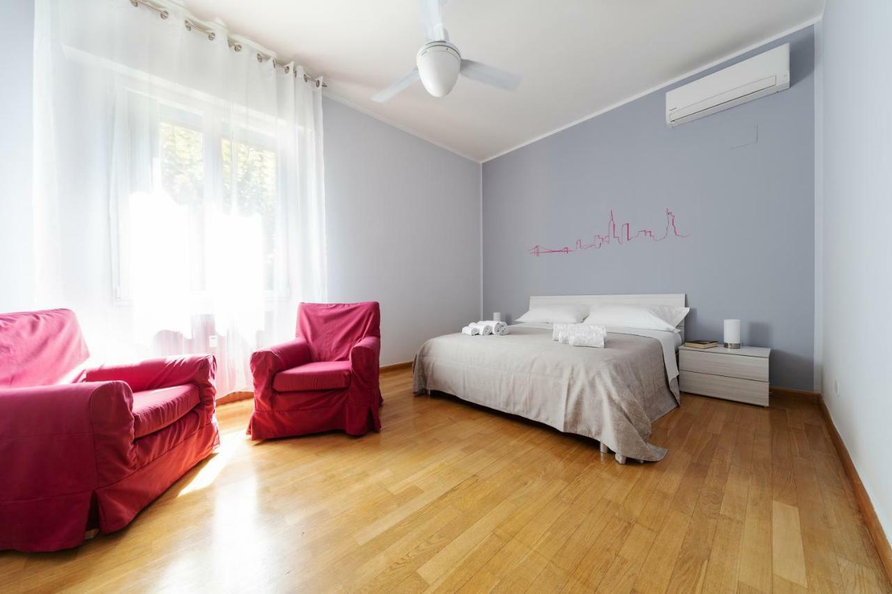 Sant'Orsola Colorful Huge Apartment Болоня Екстериор снимка