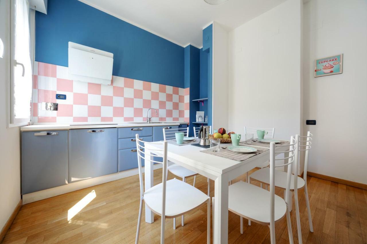 Sant'Orsola Colorful Huge Apartment Болоня Екстериор снимка
