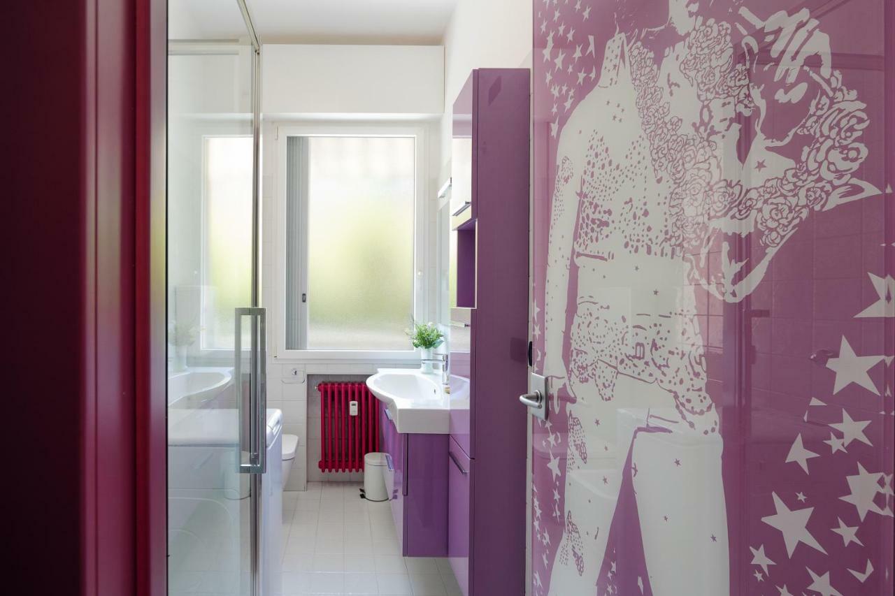 Sant'Orsola Colorful Huge Apartment Болоня Екстериор снимка