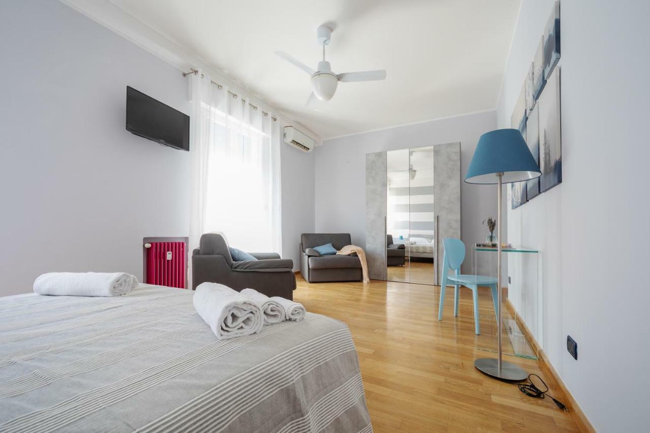 Sant'Orsola Colorful Huge Apartment Болоня Екстериор снимка